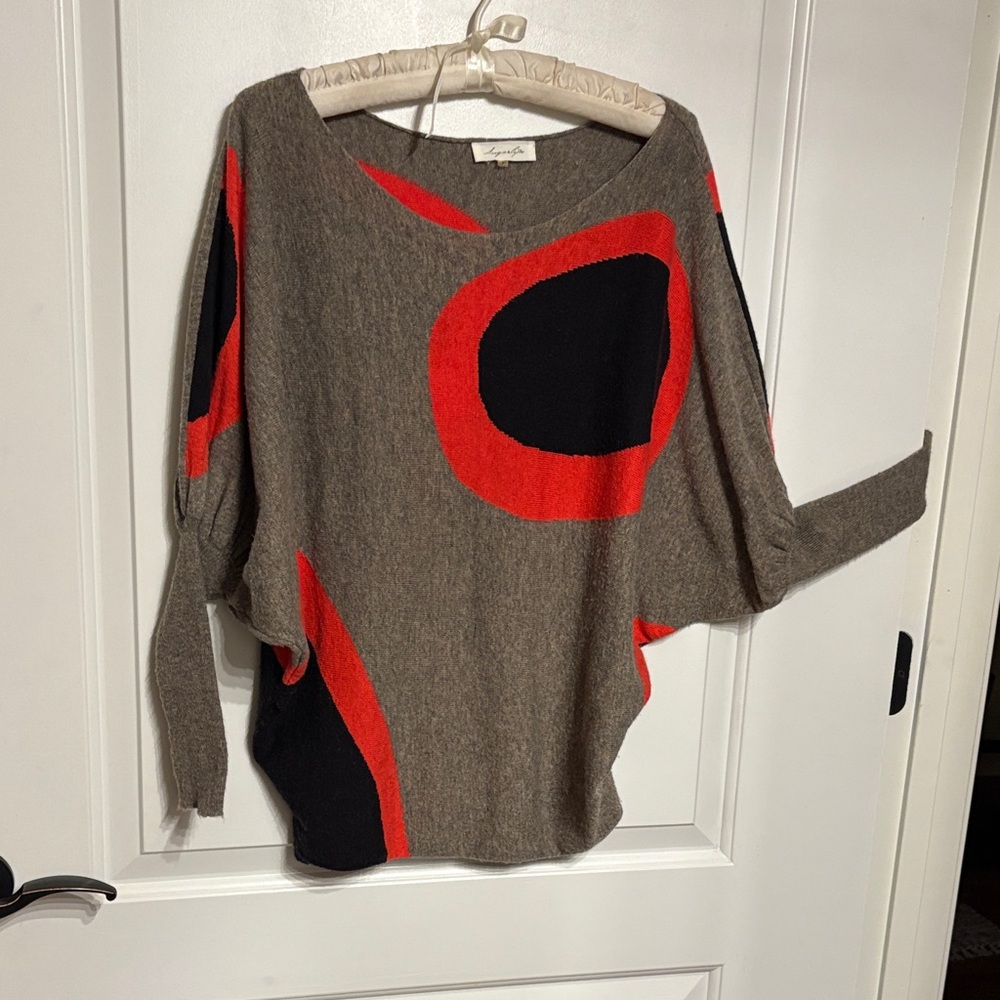 Sugarlips Y2K Artsy Gray Women’s Sweater with Red and Black Accents Medium